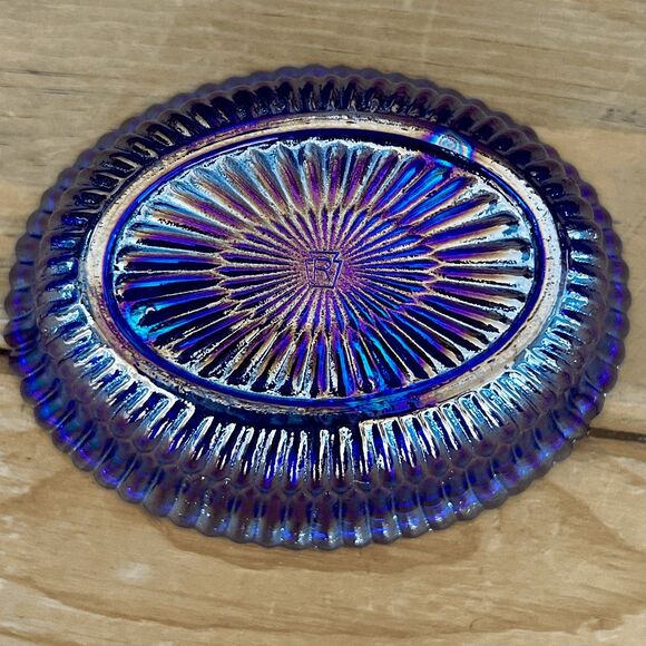 Horse Covered Candy Dish - Cobalt Carnival - 2 Piece Glass Horse on Ribbed Vase - Picture 2 of 5